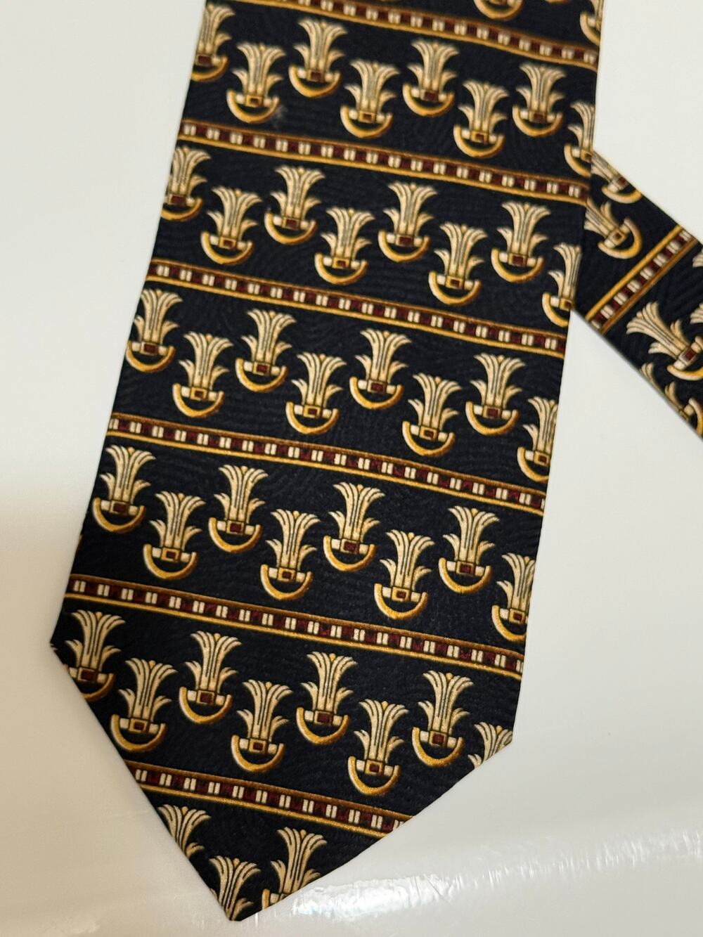 Vintage Executive Collection 90s Men's Necktie - Tie - Gold Abstract Patterned